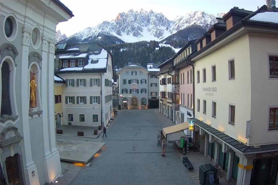 Archiv Foto Webcam Innichen - Ortszentrum
