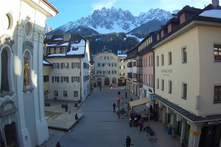 Archived image Webcam Village centre Innichen