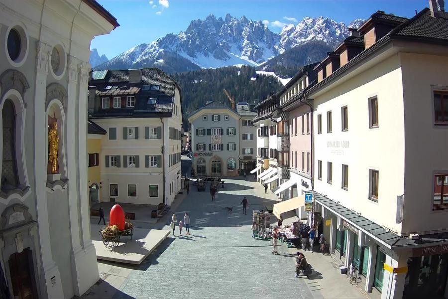 Archived image Webcam Village centre Innichen