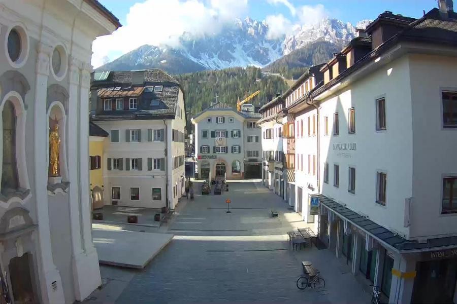 Archived image Webcam Village centre Innichen