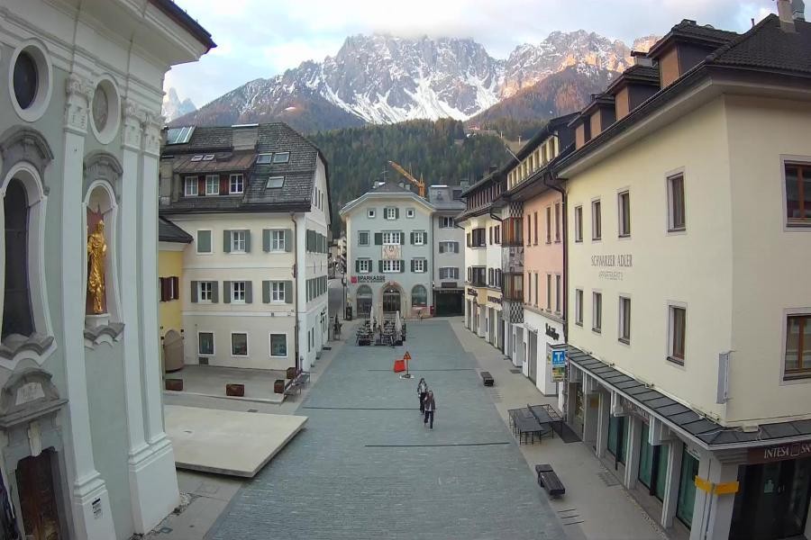 Archived image Webcam Village centre Innichen