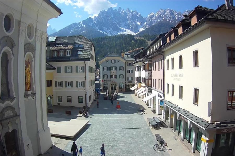 Archived image Webcam Village centre Innichen