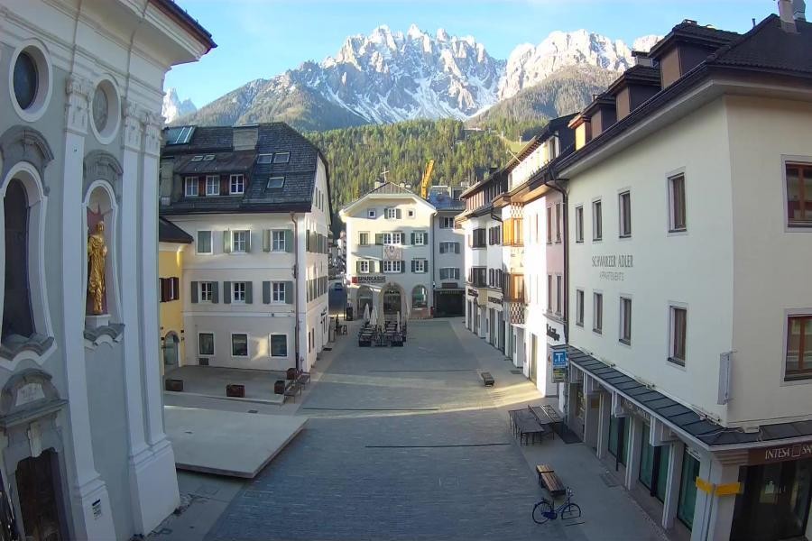 Archiv Foto Webcam Innichen - Ortszentrum