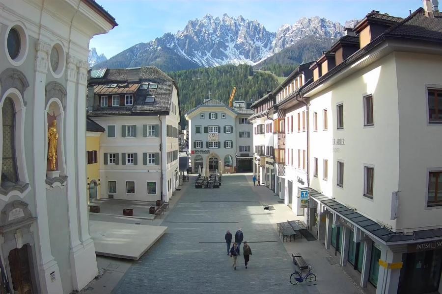 Archiv Foto Webcam Innichen - Ortszentrum
