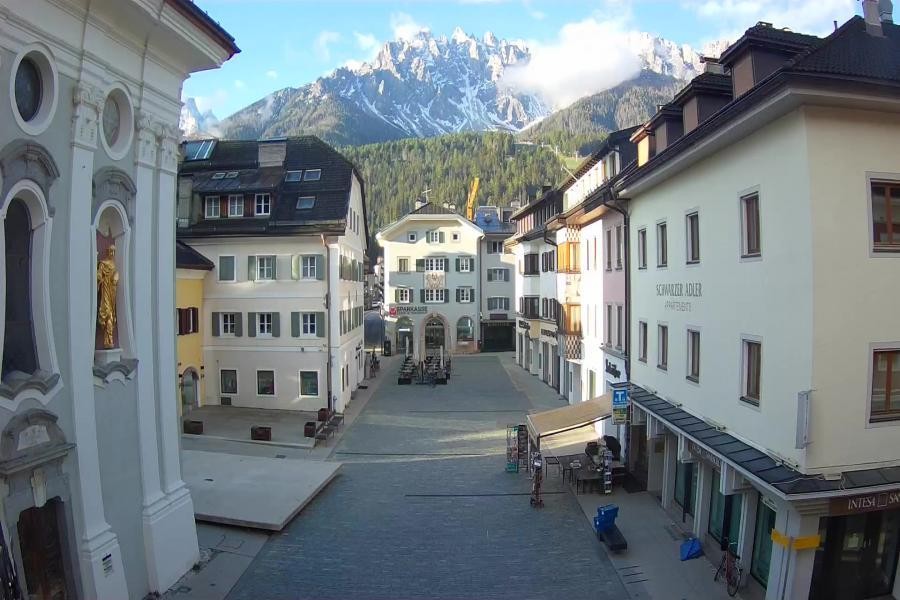 Archiv Foto Webcam Innichen - Ortszentrum