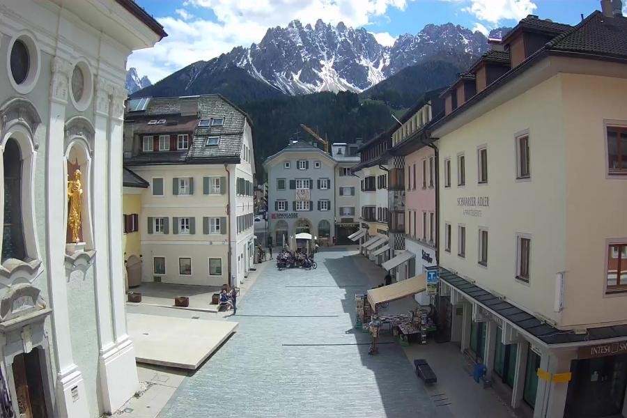 Archived image Webcam Village centre Innichen