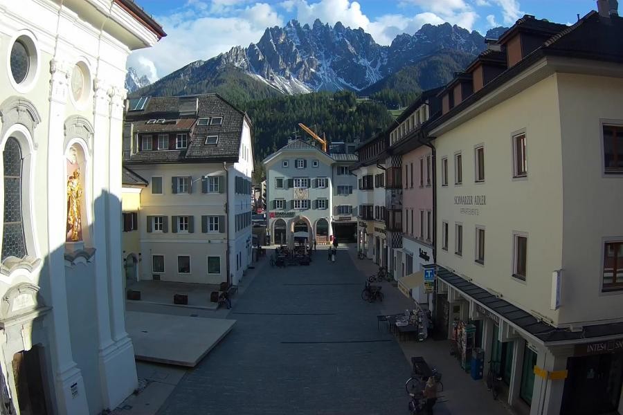 Archived image Webcam Village centre Innichen