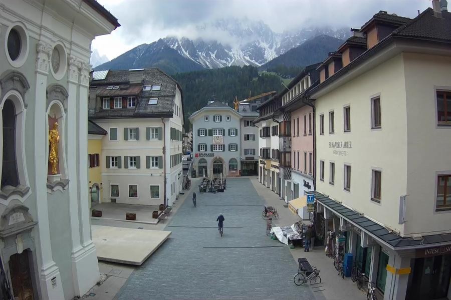 Archived image Webcam Village centre Innichen