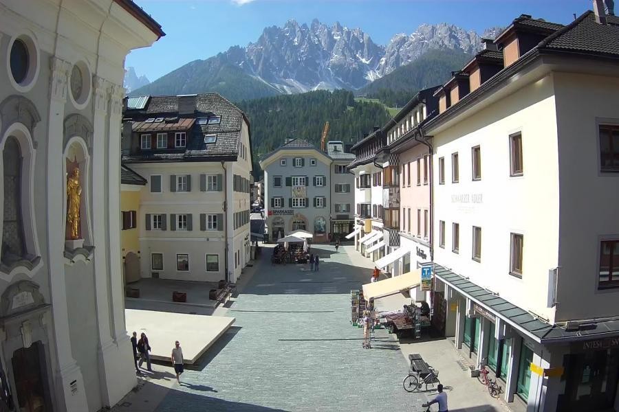 Archiv Foto Webcam Innichen - Ortszentrum
