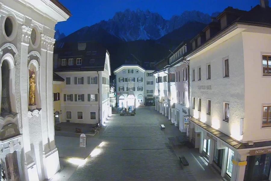 Archived image Webcam Village centre Innichen