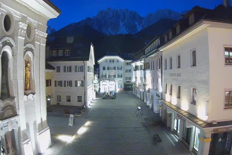 Archived image Webcam Village centre Innichen
