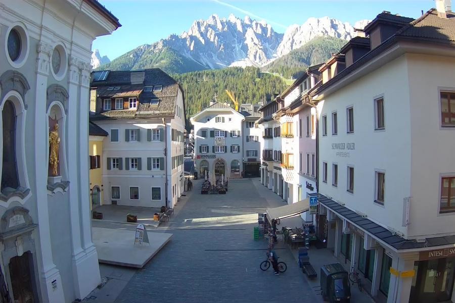 Archived image Webcam Village centre Innichen
