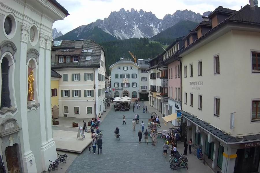 Archived image Webcam Village centre Innichen