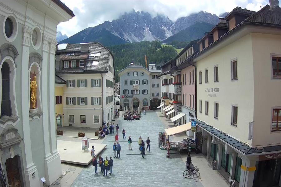 Archiv Foto Webcam Innichen - Ortszentrum