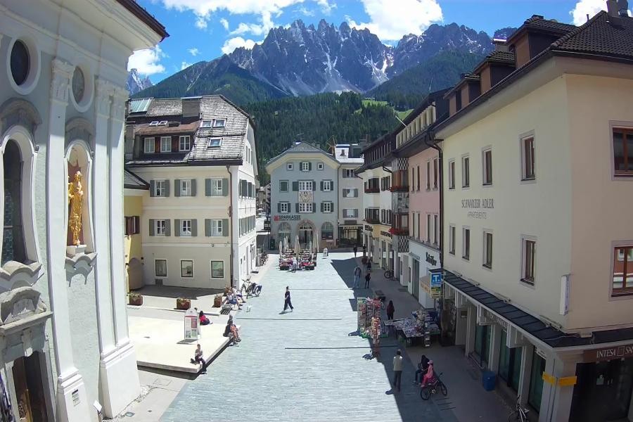 Archiv Foto Webcam Innichen - Ortszentrum