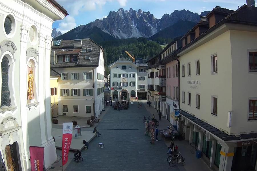Archiv Foto Webcam Innichen - Ortszentrum