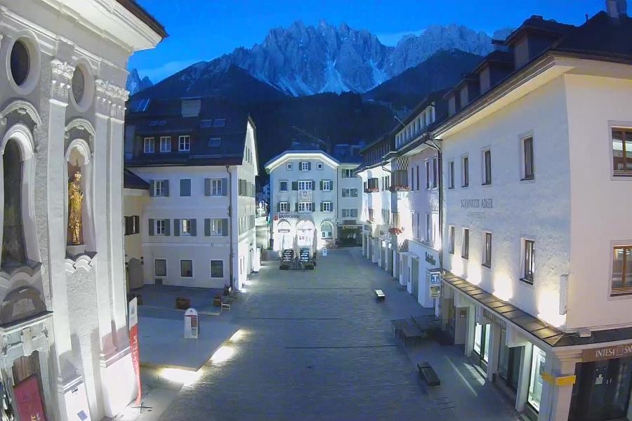 Archiv Foto Webcam Innichen - Ortszentrum