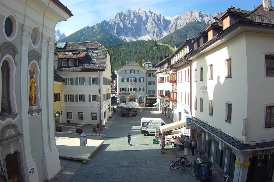Archiv Foto Webcam Innichen - Ortszentrum