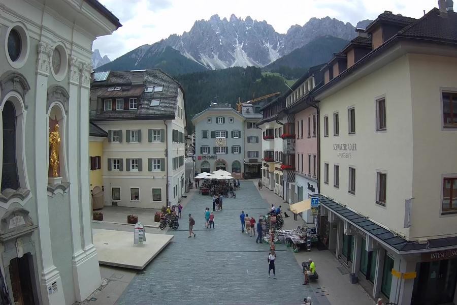 Archived image Webcam Village centre Innichen