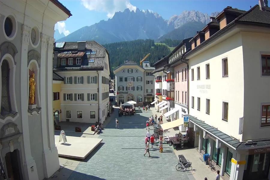 Archiv Foto Webcam Innichen - Ortszentrum