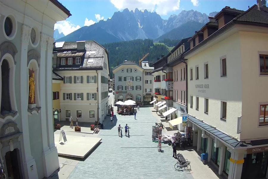 Archiv Foto Webcam Innichen - Ortszentrum