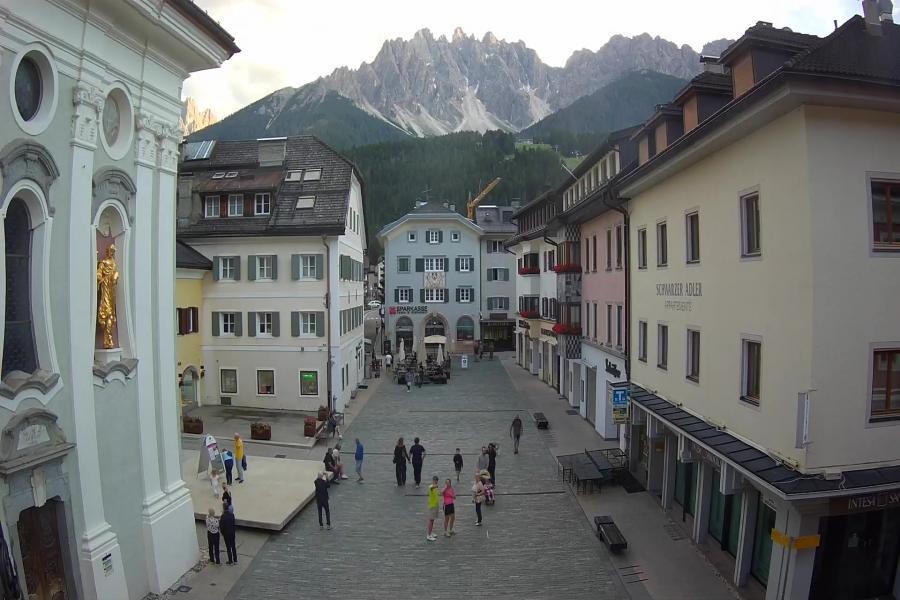 Archiv Foto Webcam Innichen - Ortszentrum