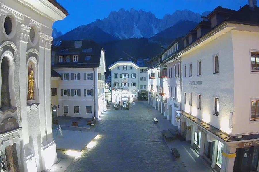 Archiv Foto Webcam Innichen - Ortszentrum