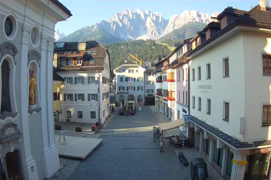 Archiv Foto Webcam Innichen - Ortszentrum
