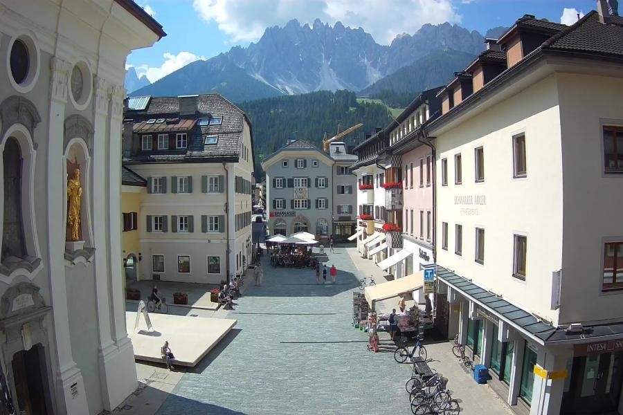 Archiv Foto Webcam Innichen - Ortszentrum