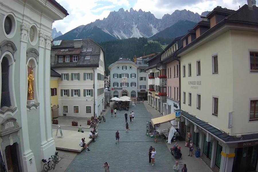 Archiv Foto Webcam Innichen - Ortszentrum