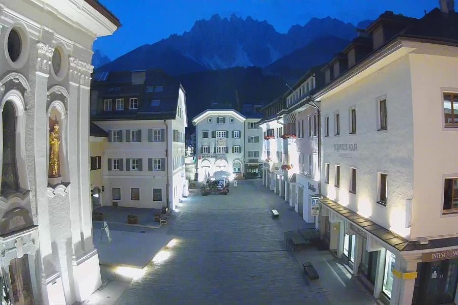 Archived image Webcam Village centre Innichen
