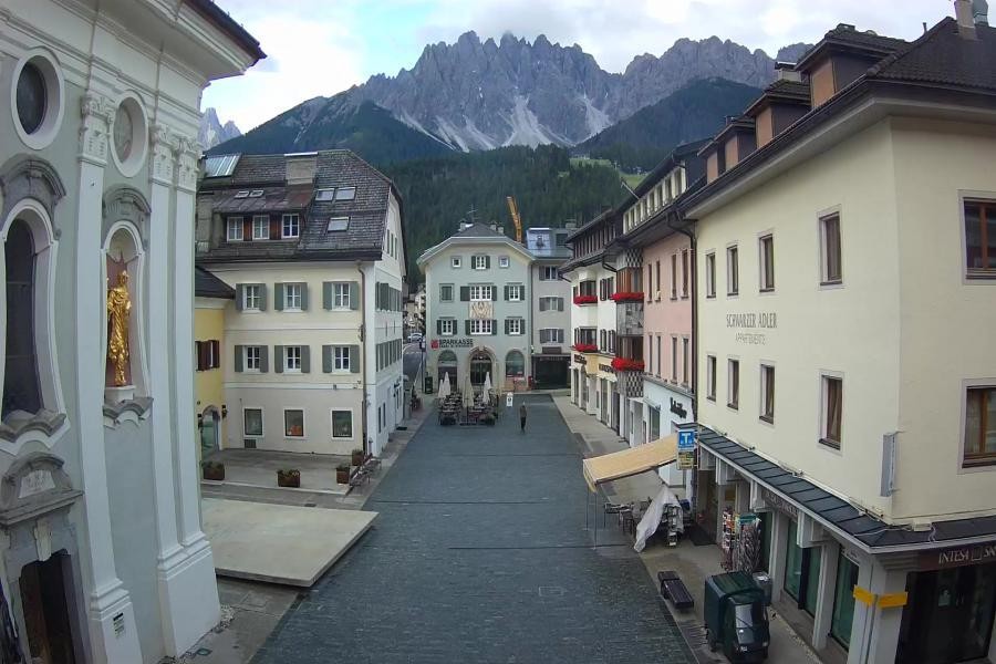 Archived image Webcam Village centre Innichen
