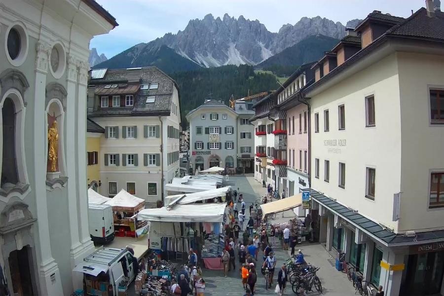 Archived image Webcam Village centre Innichen