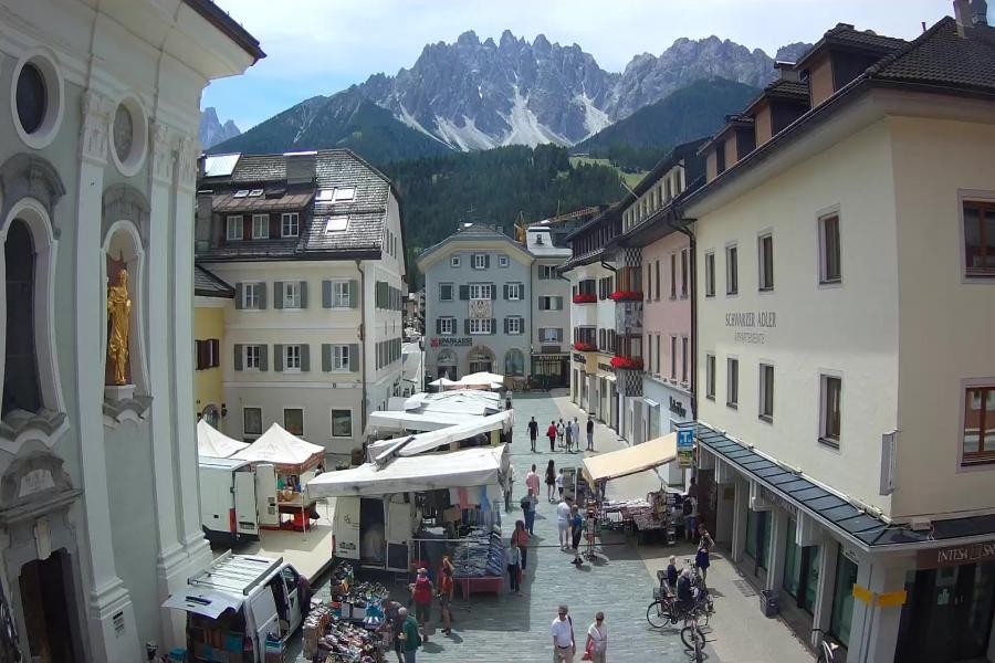 Archived image Webcam Village centre Innichen
