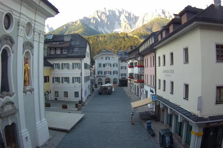 Archiv Foto Webcam Innichen - Ortszentrum
