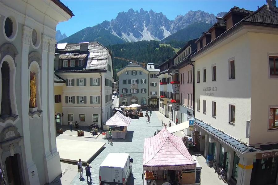 Archiv Foto Webcam Innichen - Ortszentrum
