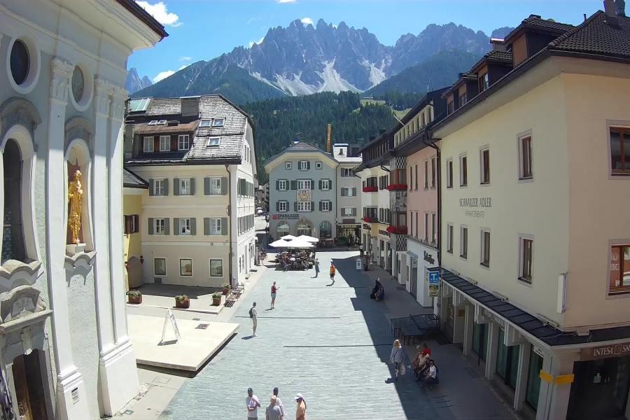Archiv Foto Webcam Innichen - Ortszentrum