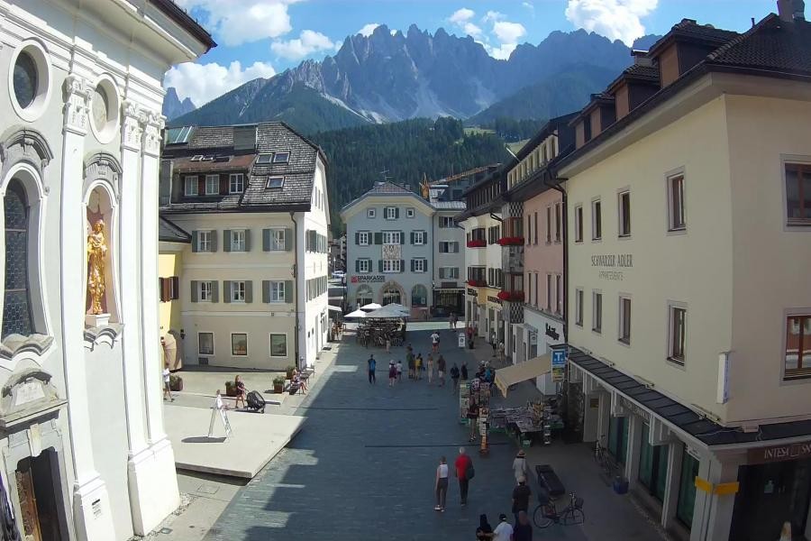Archiv Foto Webcam Innichen - Ortszentrum
