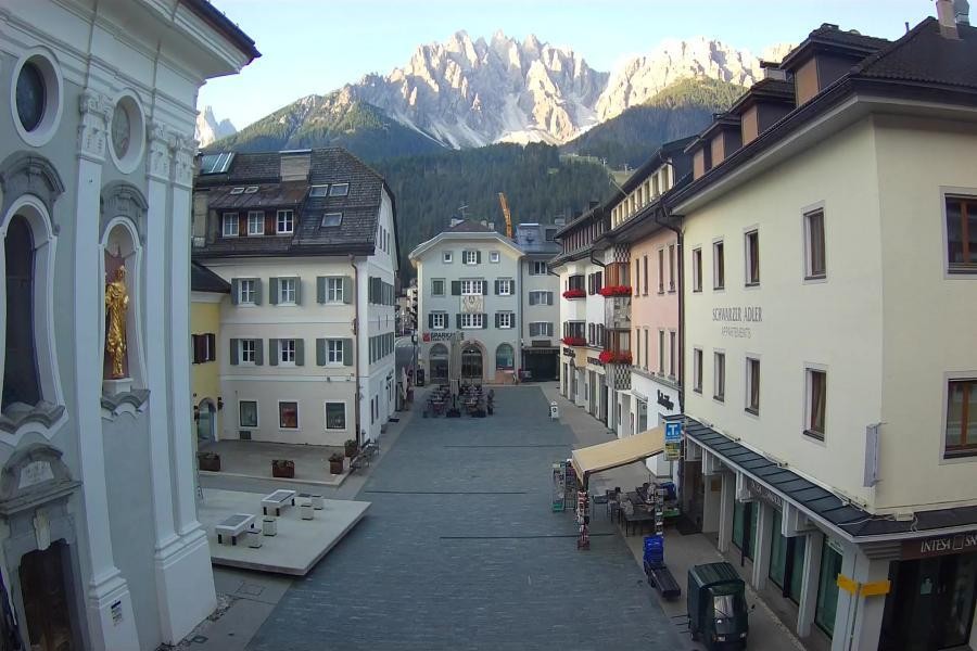 Archiv Foto Webcam Innichen - Ortszentrum