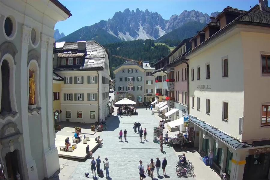 Archiv Foto Webcam Innichen - Ortszentrum