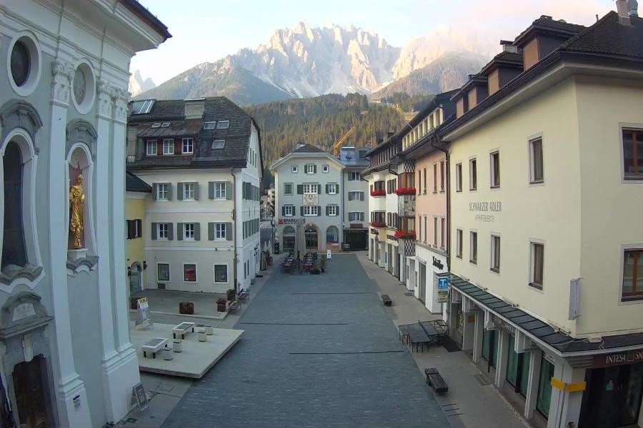 Archiv Foto Webcam Innichen - Ortszentrum