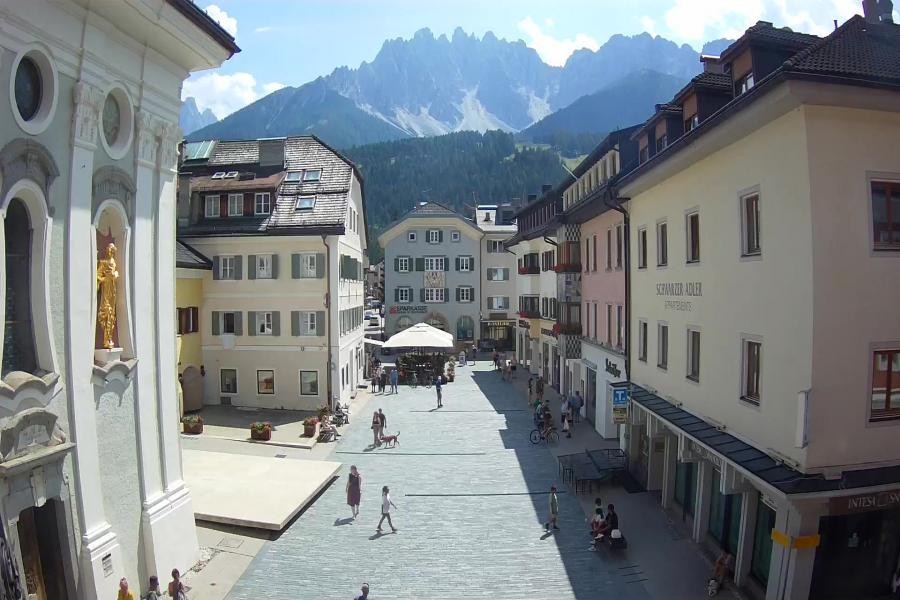 Archiv Foto Webcam Innichen - Ortszentrum