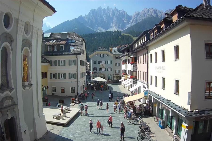 Archiv Foto Webcam Innichen - Ortszentrum