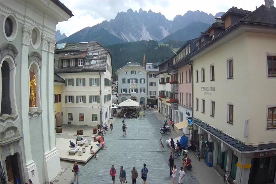Archived image Webcam Village centre Innichen