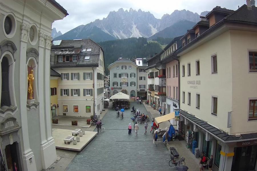 Archiv Foto Webcam Innichen - Ortszentrum