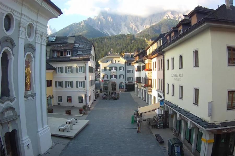 Archived image Webcam Village centre Innichen