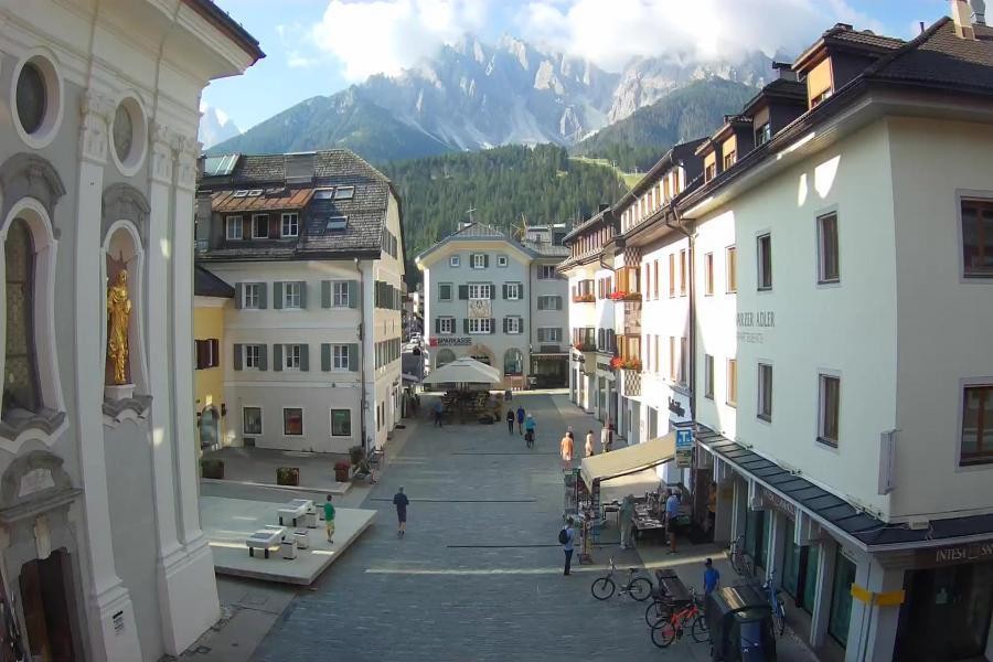 Archived image Webcam Village centre Innichen