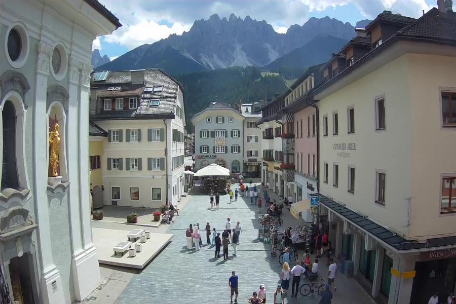 Archived image Webcam Village centre Innichen