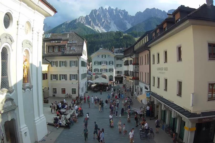 Archiv Foto Webcam Innichen - Ortszentrum