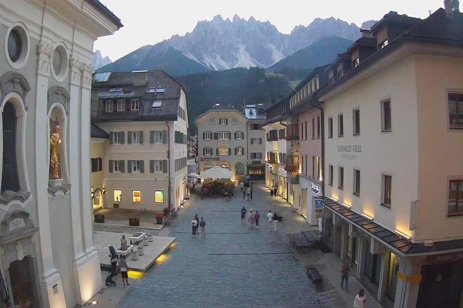 Archiv Foto Webcam Innichen - Ortszentrum